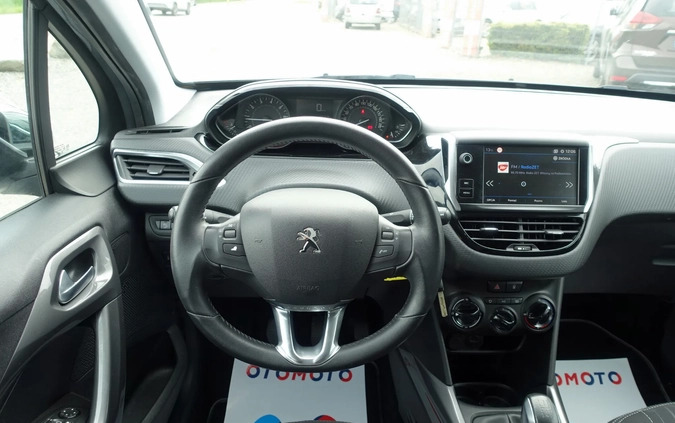 Peugeot 2008 cena 33800 przebieg: 113000, rok produkcji 2017 z Olsztyn małe 379